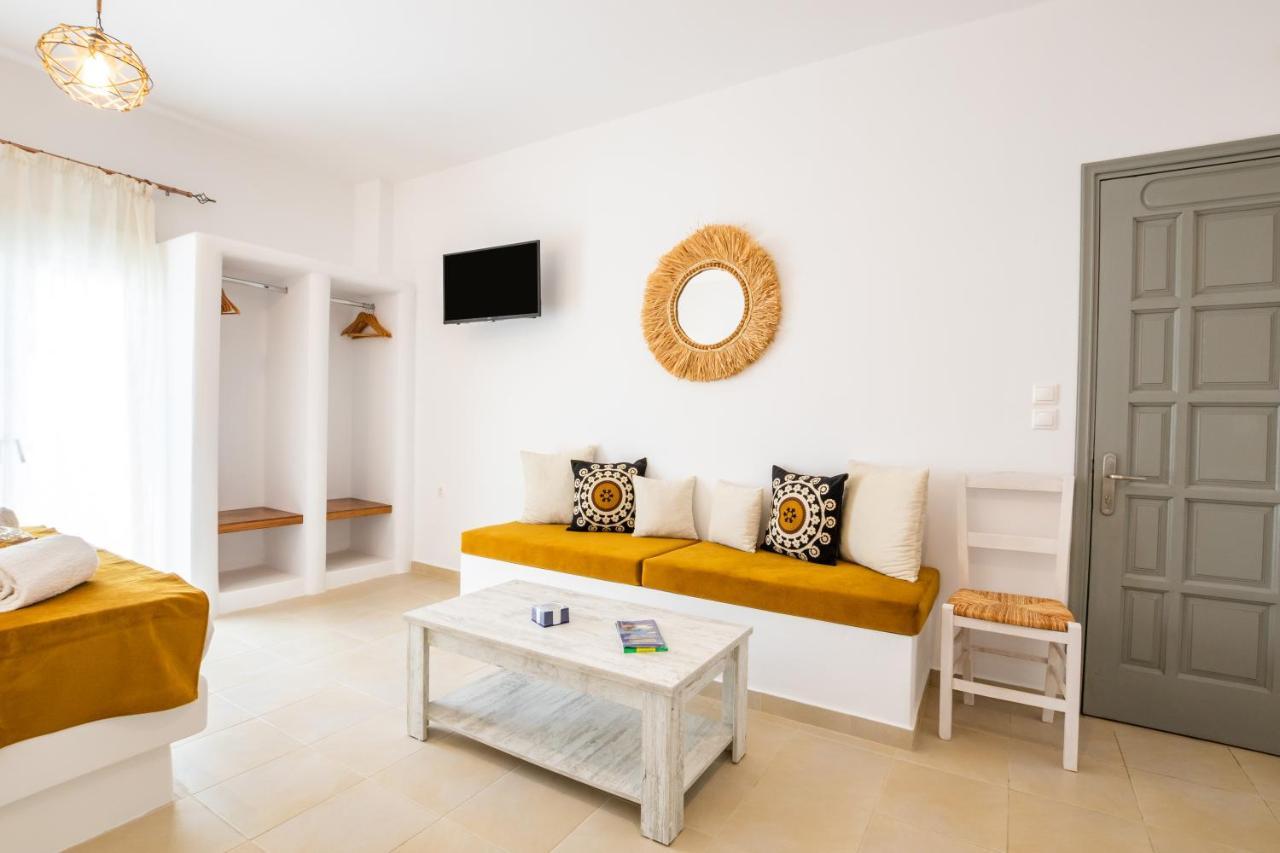 Anemos Guest Apts Kárpathosz Kültér fotó