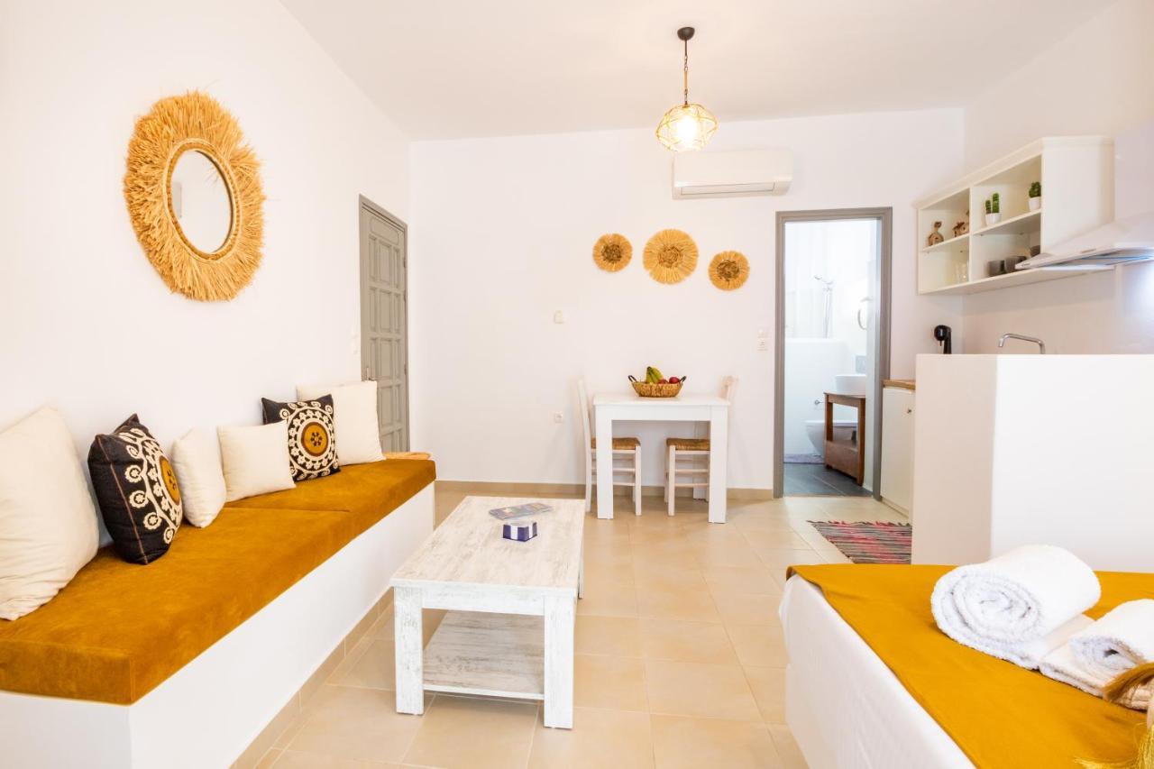 Anemos Guest Apts Kárpathosz Kültér fotó